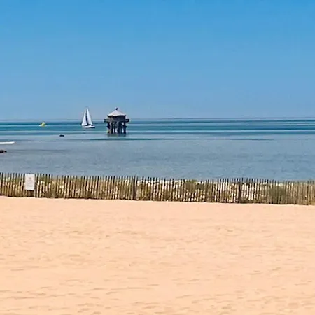 Apartament Charming 45m In - Near La Rochelle